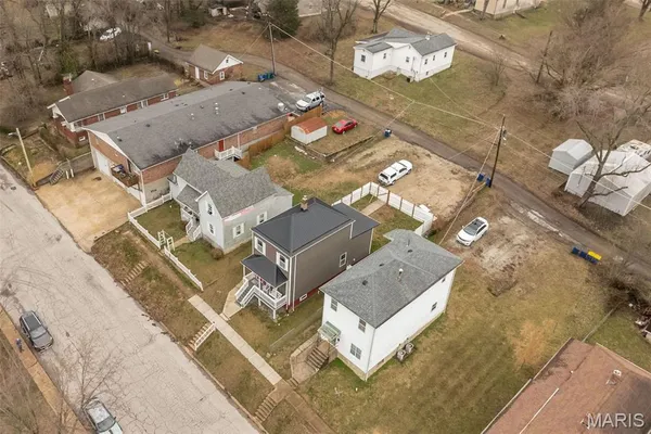 $200,000 | 904 North 2nd Street, De Soto, MO 63020