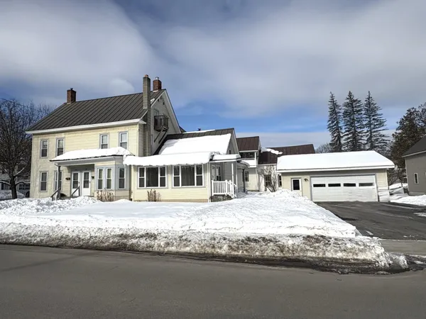 $230,000 | 22 Park Street, Barre, VT 05641