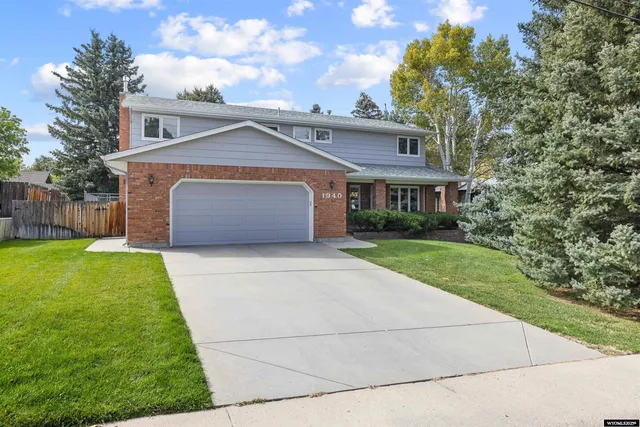 $575,000 | 1940 Kingsbury Drive, Casper, WY 82609