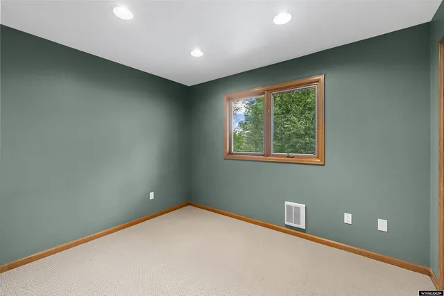 $575,000 | 1940 Kingsbury Drive, Casper, WY 82609