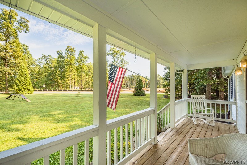 9334 Cool Spring Road Mechanicsville, VA 23116 - Photo 4 of 37 Gallery Image 4
