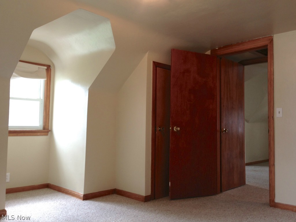 2212 Kirk Road Youngstown, OH 44511 - Photo 13 of 19 Gallery Image 13