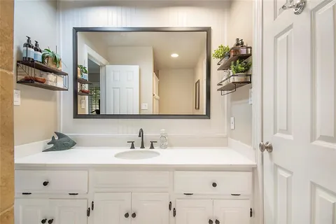 $795,000 | 7449 Tophill Lane, Dallas, TX 75248