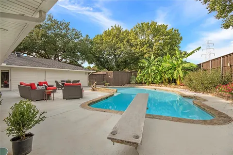 $795,000 | 7449 Tophill Lane, Dallas, TX 75248