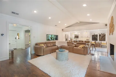 $795,000 | 7449 Tophill Lane, Dallas, TX 75248