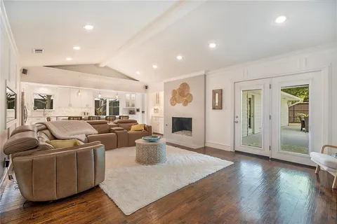 $795,000 | 7449 Tophill Lane, Dallas, TX 75248