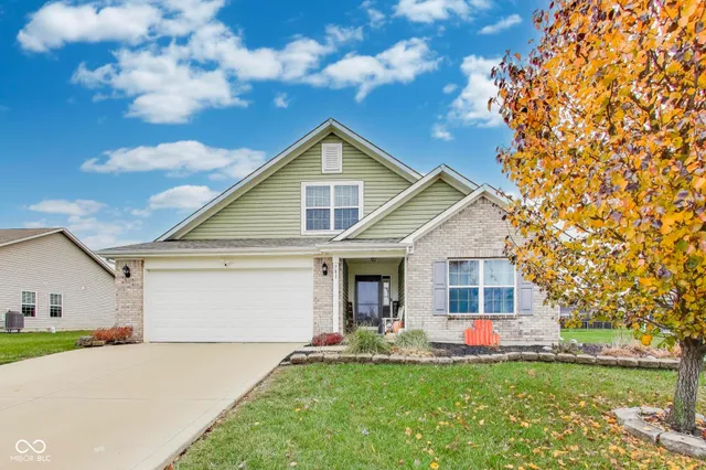 $300,000 | 781 Prospector Drive, Greenfield, IN 46140