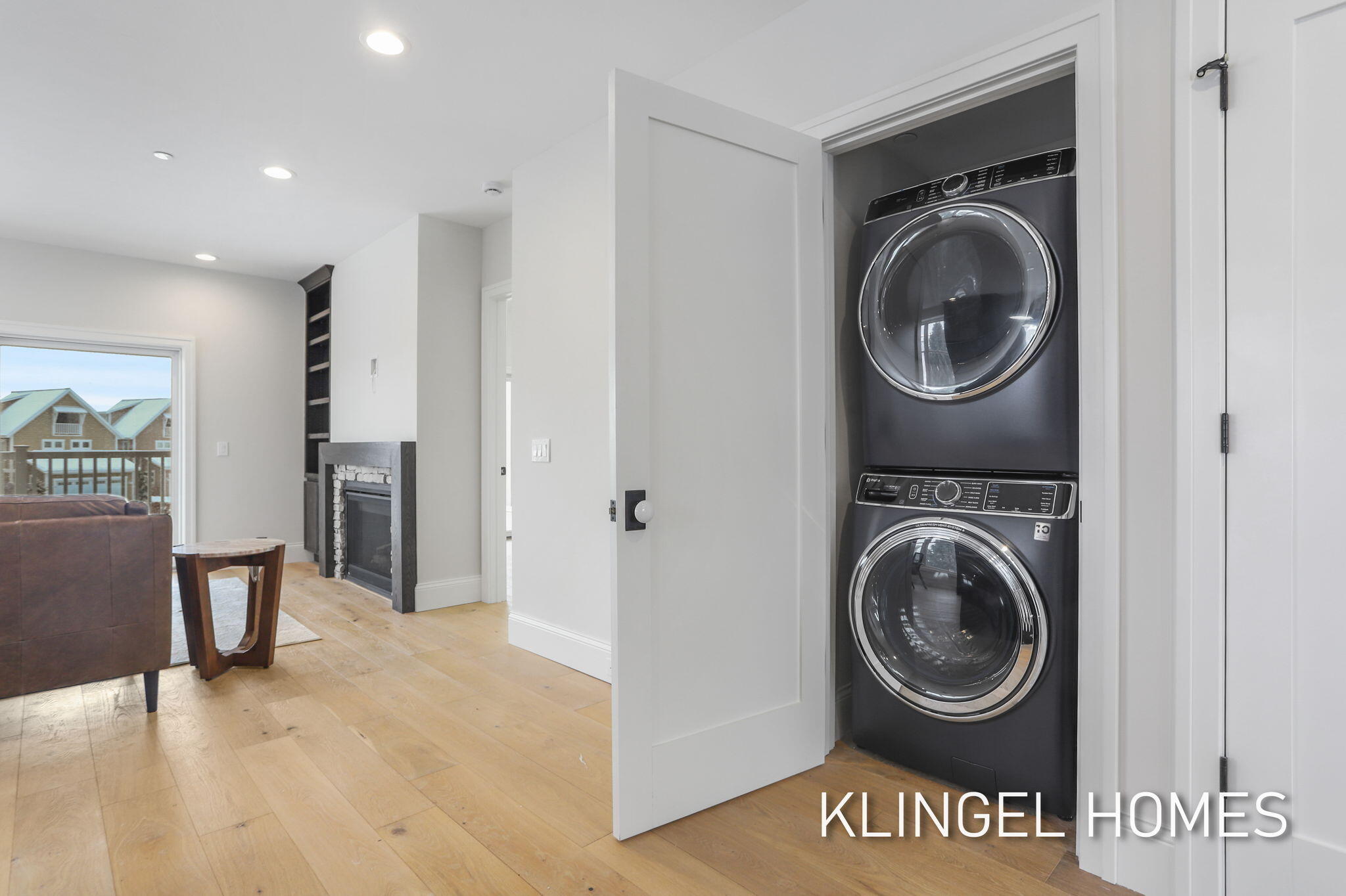 930 West Savidge Street, Unit 2 Spring Lake, MI 49456 - Photo 23 of 49 128-web-or-mls-930-w-savidge-st-2