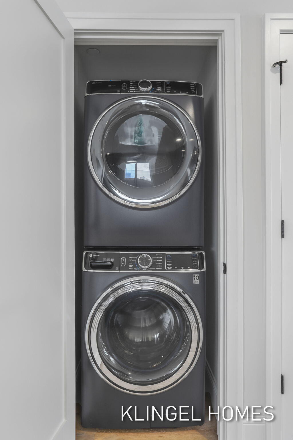 930 West Savidge Street, Unit 2 Spring Lake, MI 49456 - Photo 24 of 49 129-web-or-mls-930-w-savidge-st-2