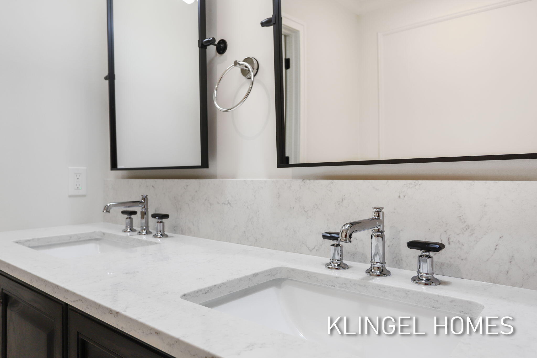 930 West Savidge Street, Unit 2 Spring Lake, MI 49456 - Photo 31 of 49 146-web-or-mls-930-w-savidge-st-2