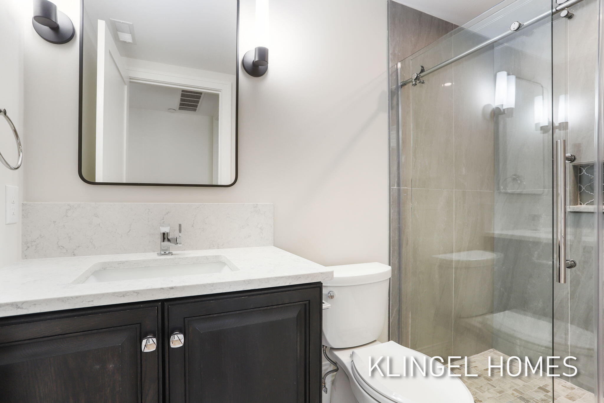 930 West Savidge Street, Unit 2 Spring Lake, MI 49456 - Photo 36 of 49 134-web-or-mls-930-w-savidge-st-2