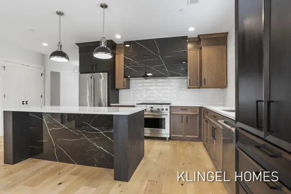 $549,000 | 930 West Savidge Street, Unit 2, Spring Lake, MI 49456