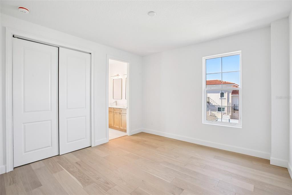 128 Ricardo Way Northeast St. Petersburg, FL 33704 - Photo 27 of 56