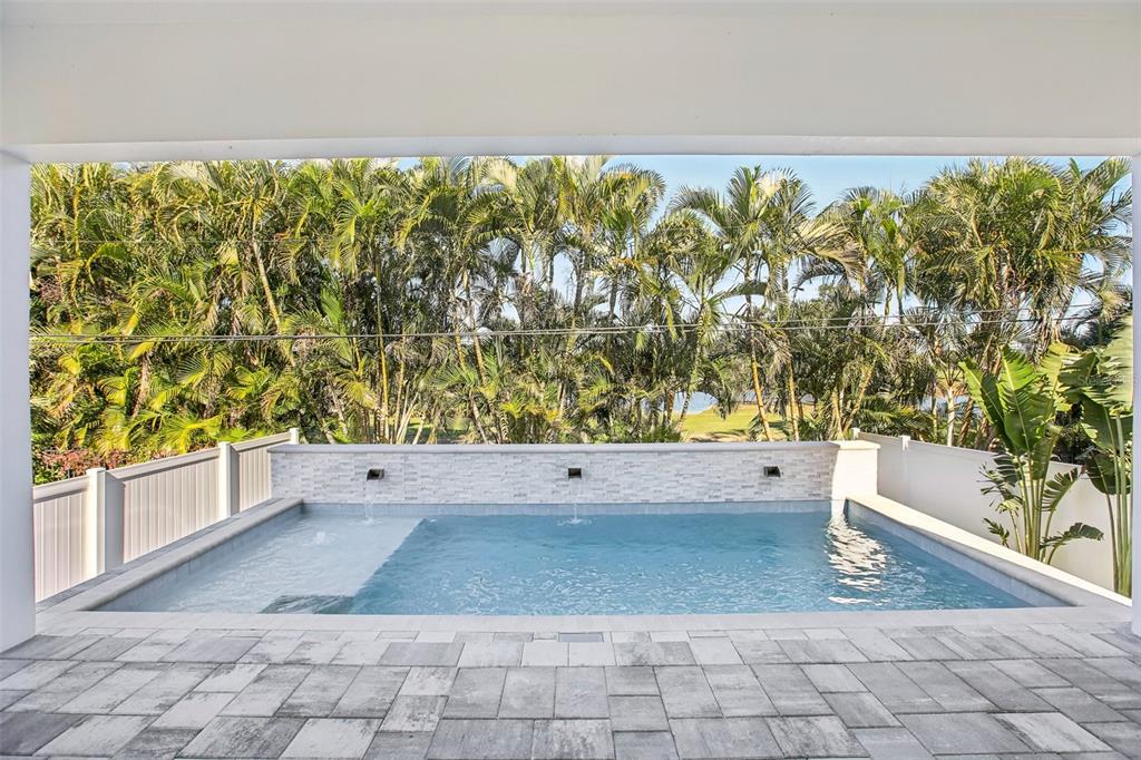 128 Ricardo Way Northeast St. Petersburg, FL 33704 - Photo 47 of 56