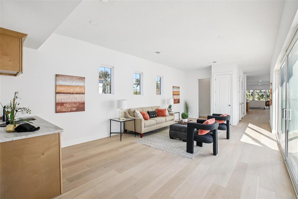 128 Ricardo Way Northeast St. Petersburg, FL 33704 - Photo 6 of 56