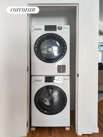 $5,950,000 | 54 West 71st Street | Upper West Side