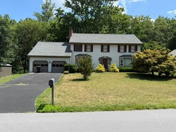 $425,000 | 5211 Meadow Creek Drive, Roanoke, VA 24018