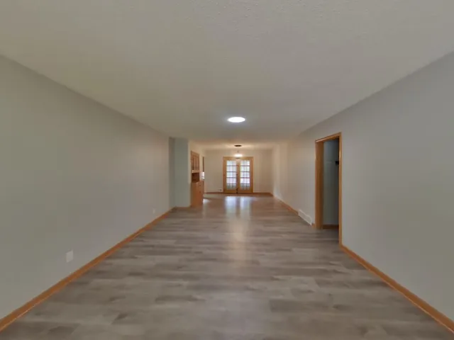 $1,749 | 406 East River Street, Monticello, MN 55362