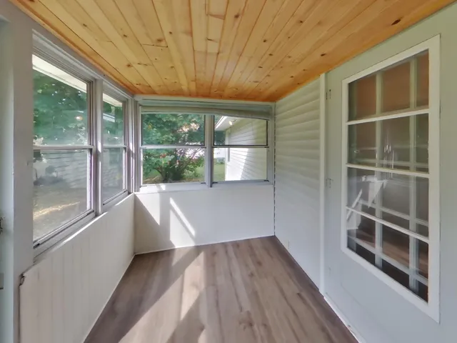 $1,749 | 406 East River Street, Monticello, MN 55362