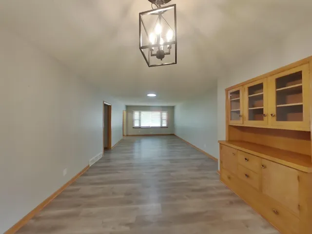 $1,749 | 406 East River Street, Monticello, MN 55362