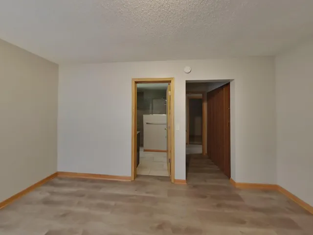 $1,749 | 406 East River Street, Monticello, MN 55362