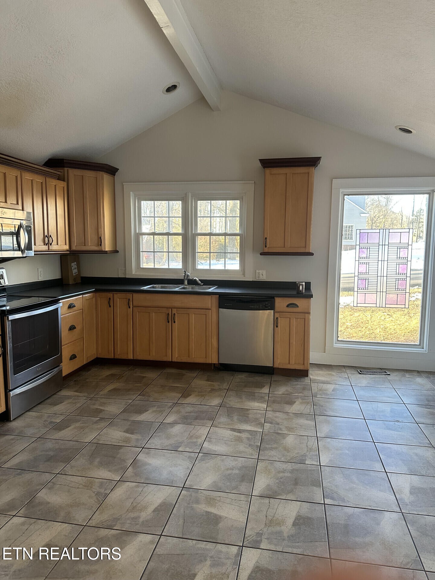 142 West Norris Road Norris, TN 37828 - Photo 4 of 20