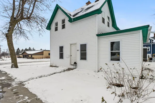 $195,500 | 501 West Baker Street, Arlington, MN 55307