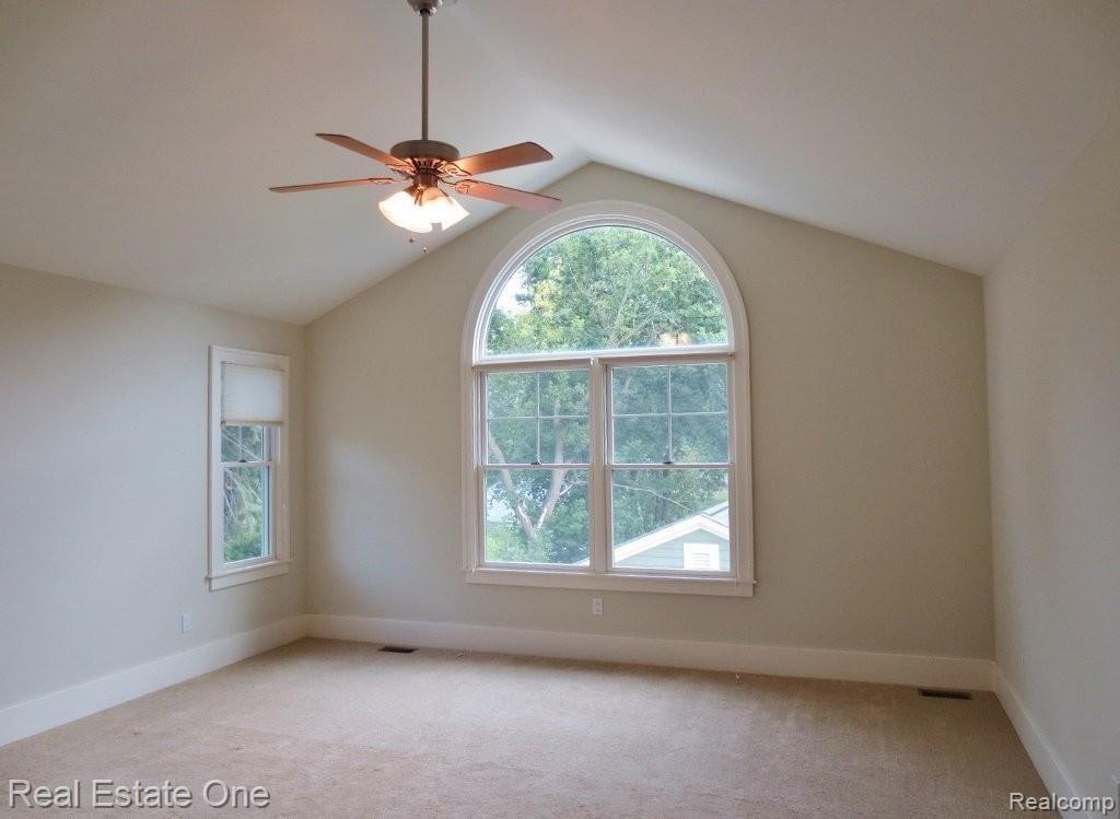 718 Ludlow Avenue Rochester, MI 48307 - Photo 14 of 18 14 Master Bedroom.jpg