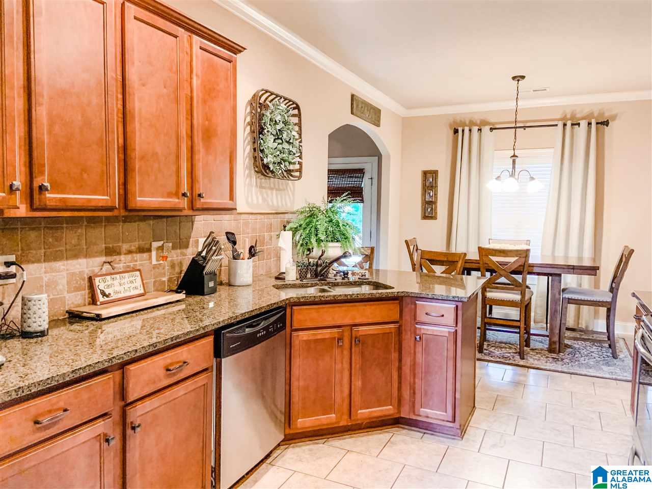 262 Strathaven Lane Pelham, AL 35124 - Photo 15 of 33