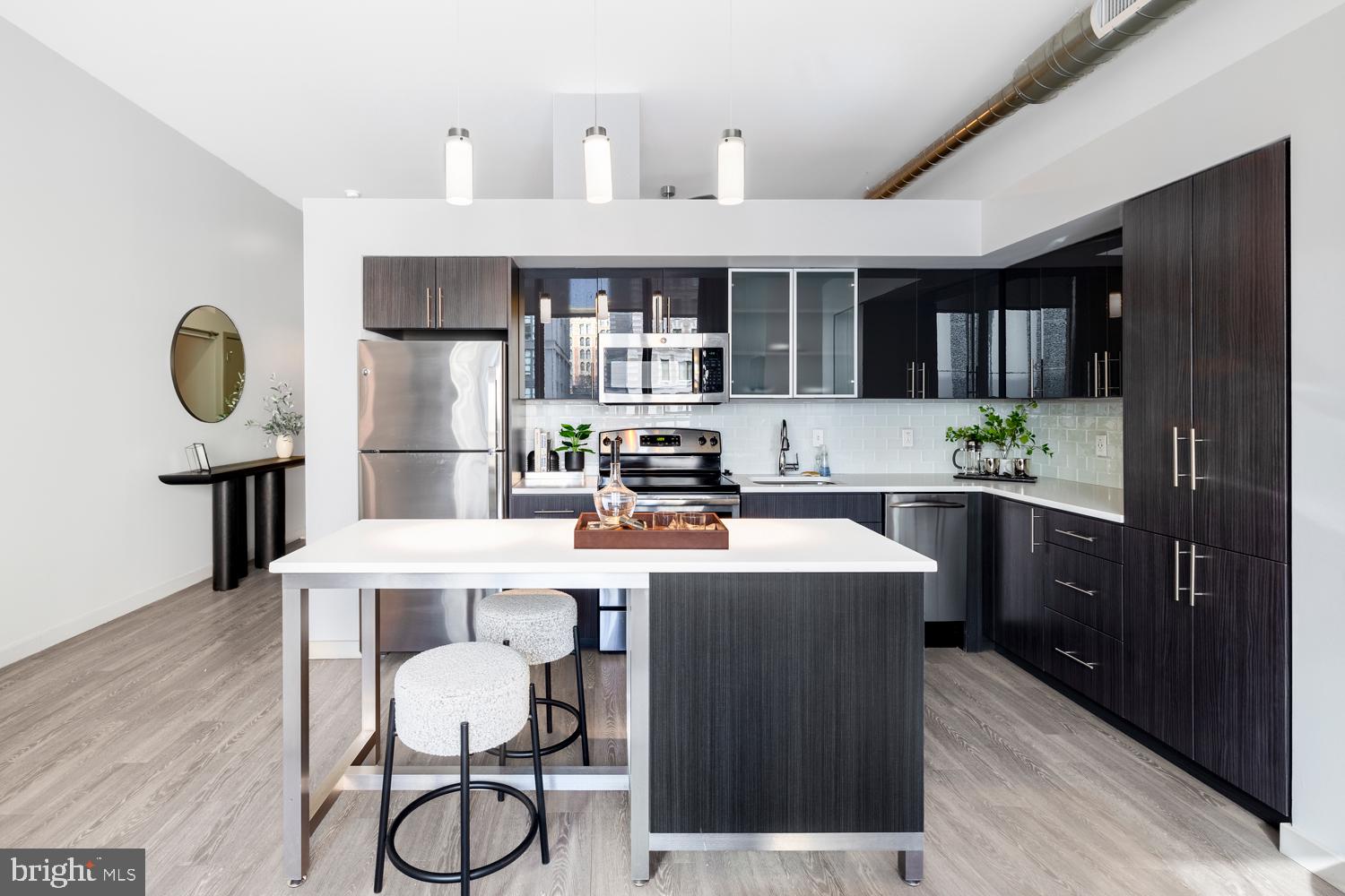 1125 Sansom Street, Unit 1B305 Philadelphia, PA 19107 - Photo 13 of 97