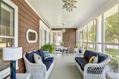$2,725,000 | 84 Rodman Street, Narragansett, RI 02882