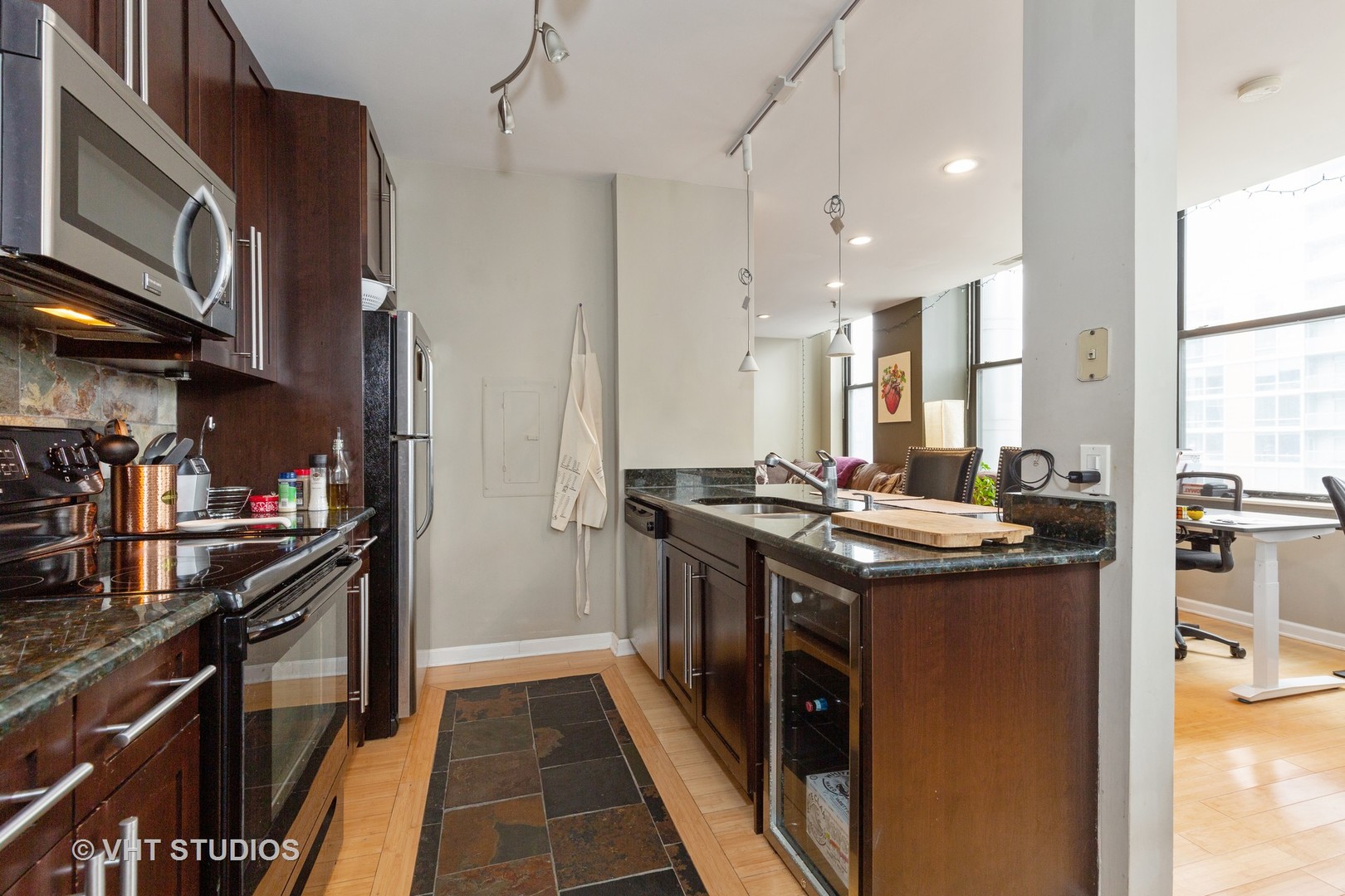 780 South Federal Street, Unit 704 Chicago, IL 60605 - Photo 7 of 12