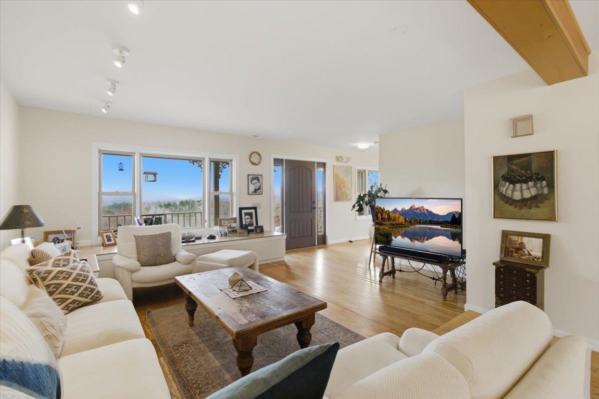 1629 North Mann Hill Road Pownal, VT 05261 - Photo 12 of 47