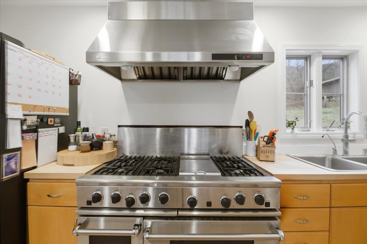 1629 North Mann Hill Road Pownal, VT 05261 - Photo 19 of 47