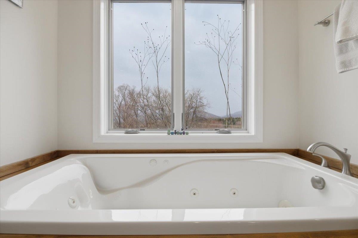 1629 North Mann Hill Road Pownal, VT 05261 - Photo 26 of 47