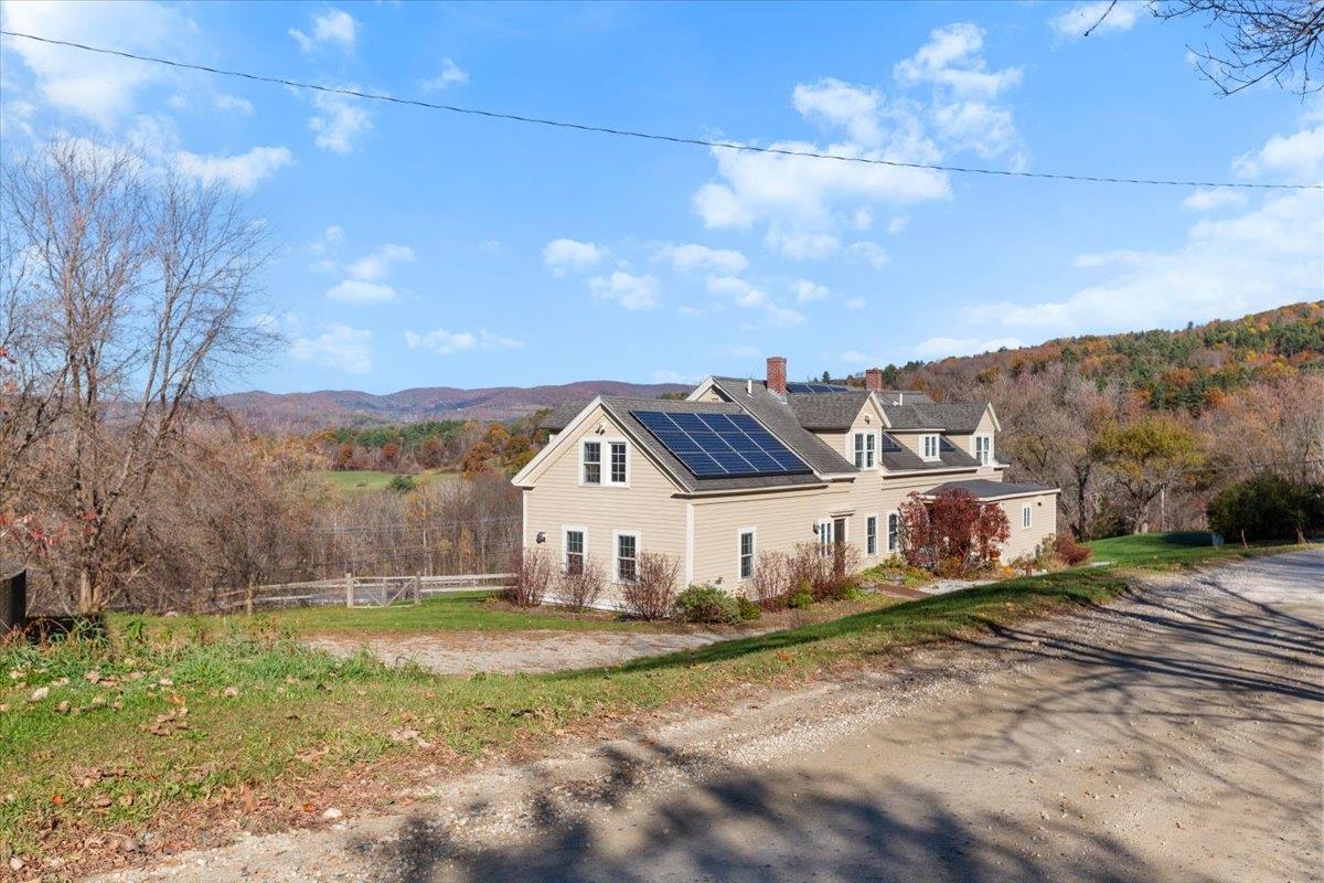 1629 North Mann Hill Road Pownal, VT 05261 - Photo 7 of 47