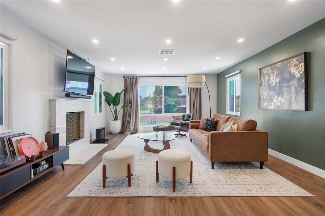 337 North 3rd Street Montebello, CA 90640 - Photo 7 of 29