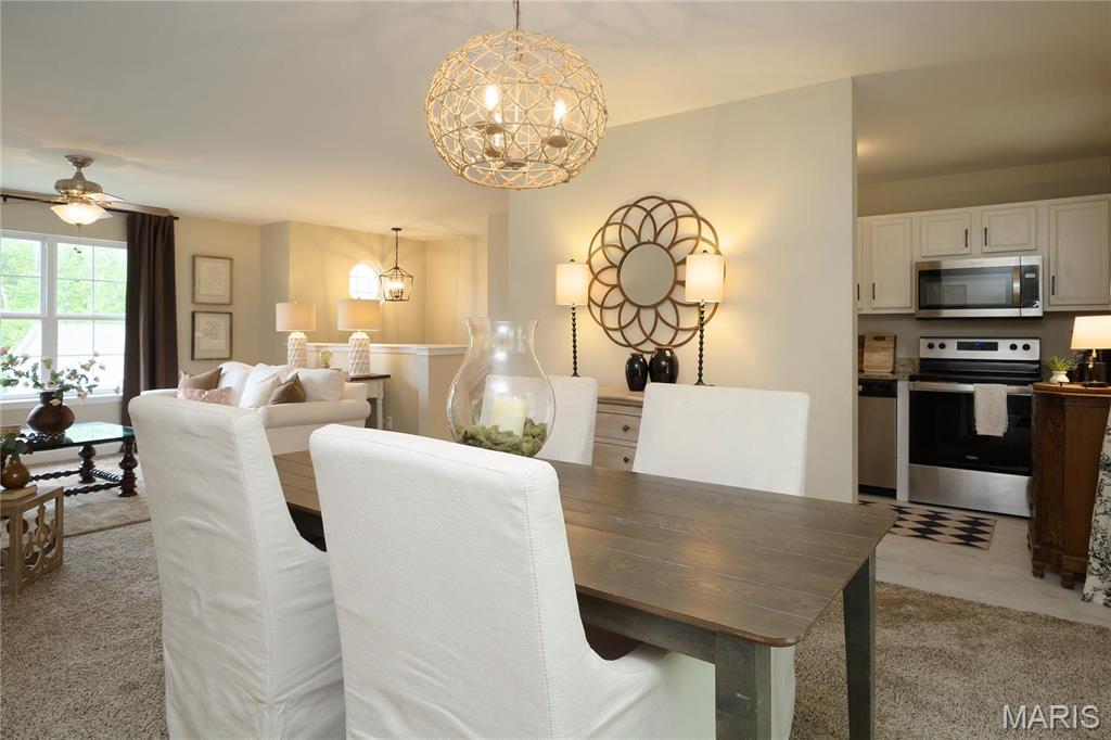 575 Bluebird Boulevard St. Clair, MO 63077 - Photo 15 of 51