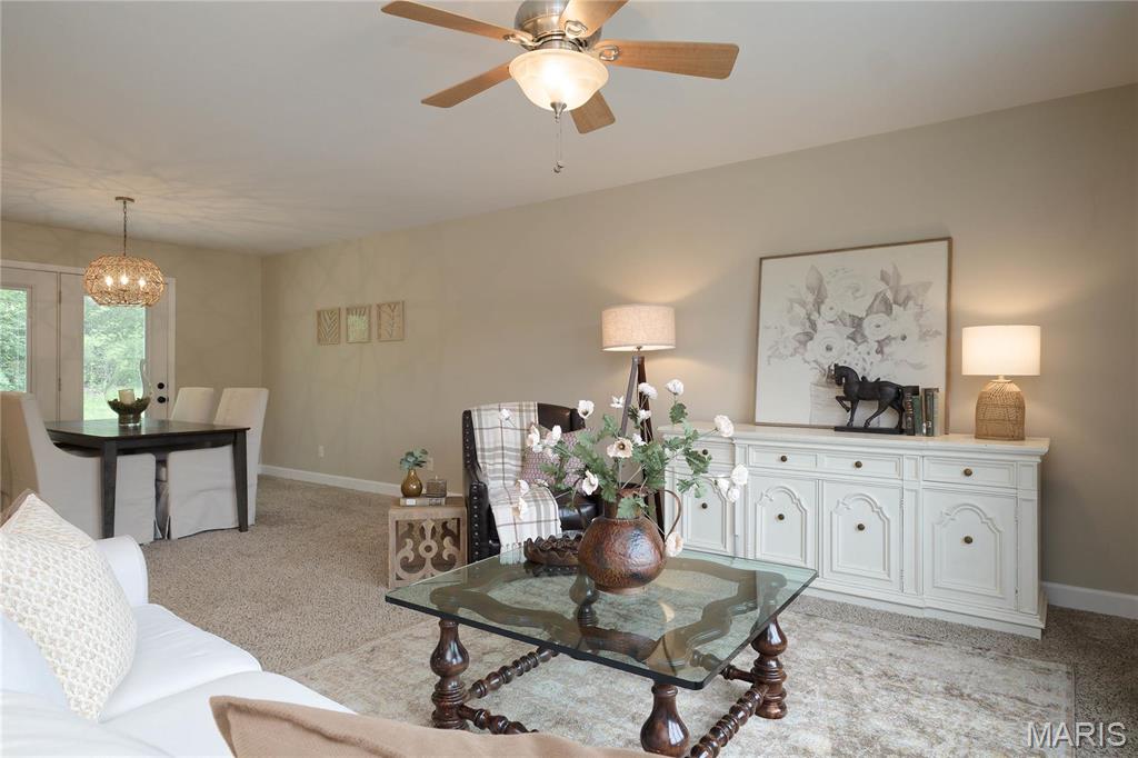 575 Bluebird Boulevard St. Clair, MO 63077 - Photo 3 of 51