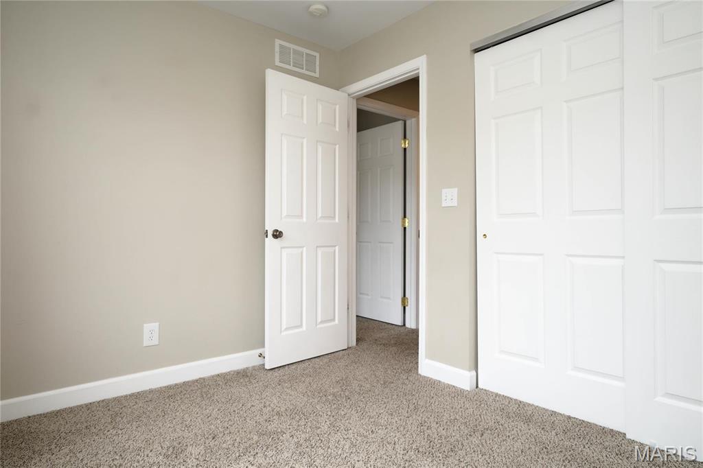 575 Bluebird Boulevard St. Clair, MO 63077 - Photo 33 of 51