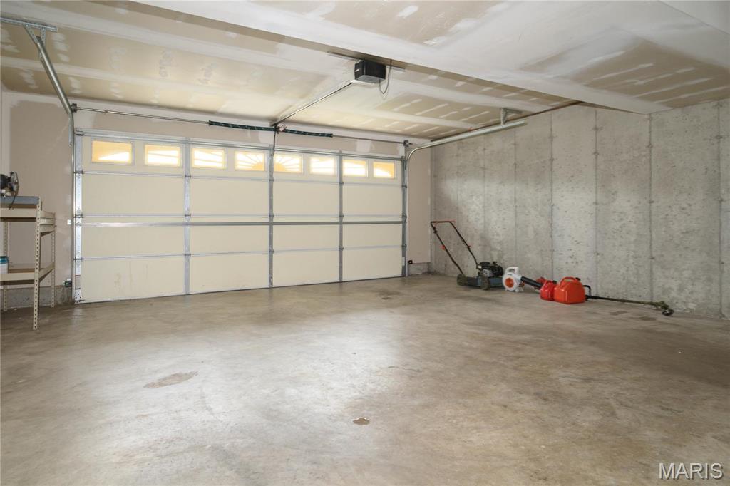 575 Bluebird Boulevard St. Clair, MO 63077 - Photo 34 of 51