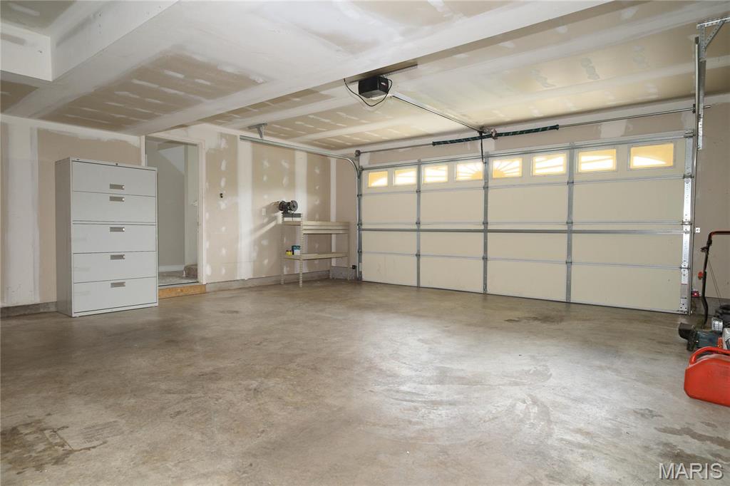 575 Bluebird Boulevard St. Clair, MO 63077 - Photo 35 of 51