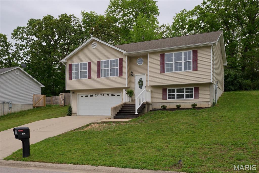 575 Bluebird Boulevard St. Clair, MO 63077 - Photo 5 of 51