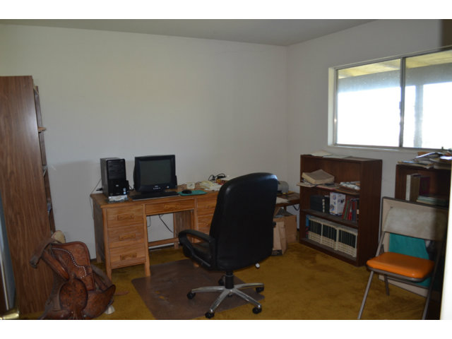 350 Spring Grove Road Hollister, CA 95023 - Photo 10 of 18 Gallery Image 10