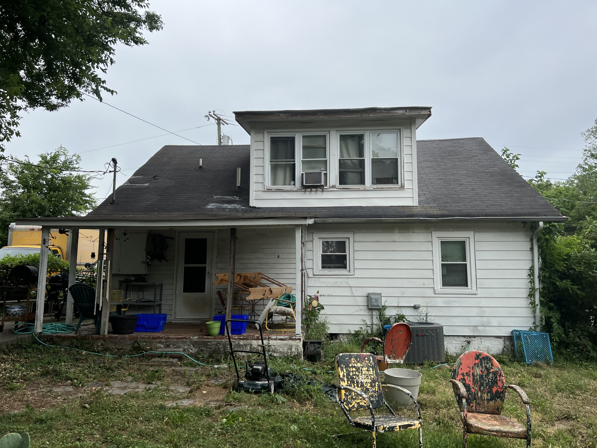 104 Lanier Drive Madison, TN 37115 - Photo 2 of 20 a view of house with a yard