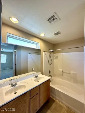 $1,745 | 6038 Devers Court, Las Vegas, NV 89118