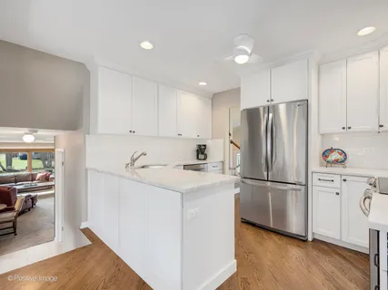 $599,900 | 703 East Redwood Lane, Arlington Heights, IL 60004