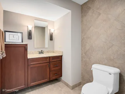 $599,900 | 703 East Redwood Lane, Arlington Heights, IL 60004