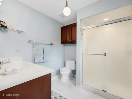 $599,900 | 703 East Redwood Lane, Arlington Heights, IL 60004