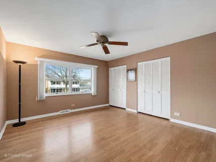 $599,900 | 703 East Redwood Lane, Arlington Heights, IL 60004